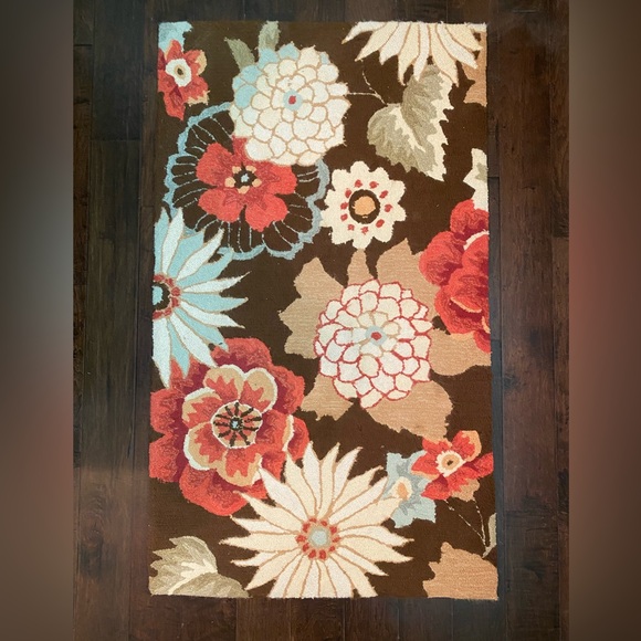 Floral Patterned Area Rug - Picture 1 of 2